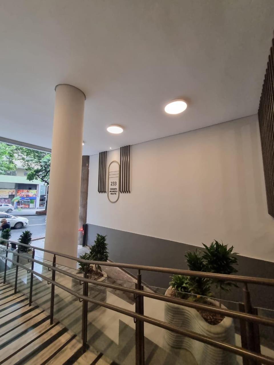 Comodidade E Seguranca No Centro Belo Horizonte Exterior photo